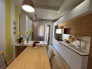 Sun apartment in the heart of Tirana