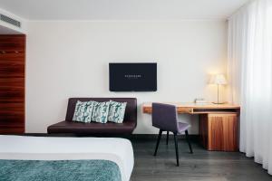 Eurostars Embassy