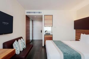 Double Room room in Eurostars Embassy