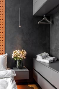 Mini-hotel near Les Kurbas Theatre