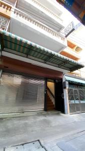 GO INN The Grand Palace - MRT Samyot Station