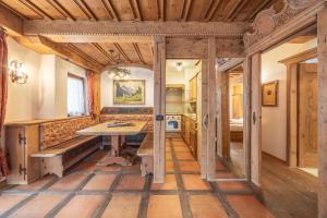 Casa Col, vicina alle piste da sci e con vista Dolomiti