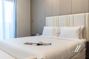 3BDR Business Bay Bliss High Floor Private Balcony