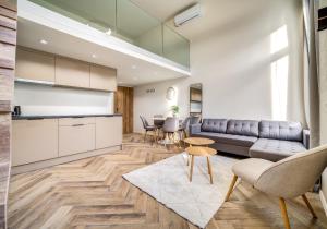 Astoria Premium Suites - R26