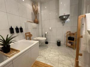 Zentrale Ferienwohnung mit Blick auf den See inklusive Parkplatz und Internet Geschäftsreisende willkommen