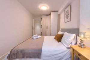 Bilbo Rock Room Stay I by Next Stop Bilbao