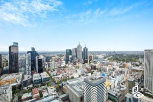 REST Melbourne Central Apartment