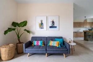 Retreat in Malia - Goníai