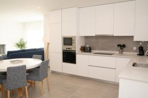 Sunset Waves Nazare - BY SCH