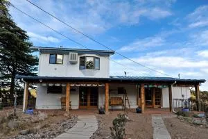 Spacious Cabin Rental with Beautiful Mountain Views near Pinos Altos, New Mexico - Silver City