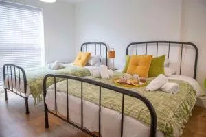 Ground floor apartment within a Georgian listed building 2 bedrooms and 2 bathrooms - 斯沃德林科特