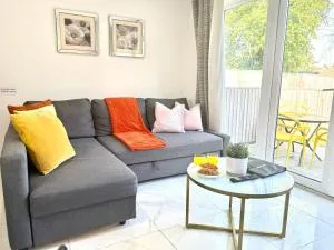 Panorama House, Luxury 2-Bedroom Apartment 2 - 亚恩图