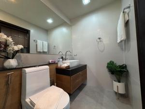 Stylish Seaview Studio Apartment