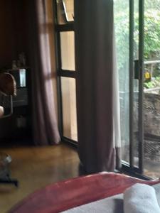 African Bushveld 129A Bachelor Room