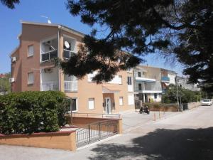 Apartment Roko close to Beach