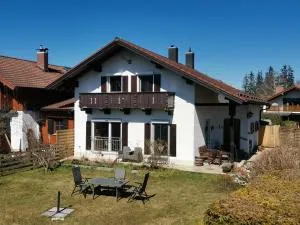 Ferienhaus mit 3 Schlafzimmer in Seenähe - Weilheim in Oberbayern
