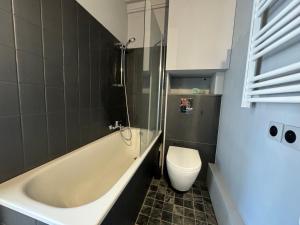 Appartements L-arbalete - Centre ville - 2 personnes : photos des chambres