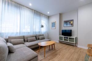 Squirrel Home in Triana!