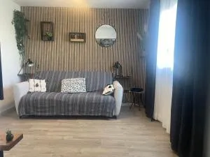 Atelier 62 - LʼÉperon