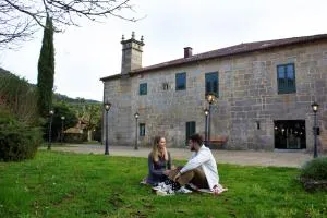 Abadía Caldaria - Castrelo de Miño