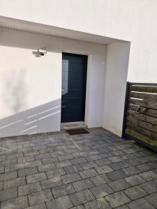 Villas Villa Pool Lake Beache City : photos des chambres