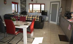 Doolin Heights Apartment