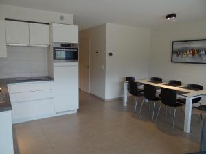 Apartment in Nieuwpoort with terrace