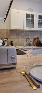 Appartement Cozy avec Clim, Balcon et Parking Gratuit