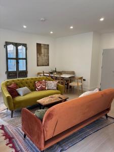 Eden Valley Lodge by Guestz