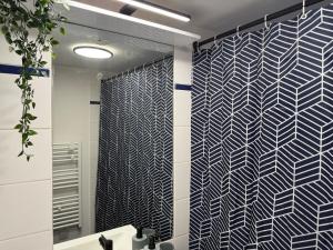 Appartements Ideal en famille ou entre amis - Grand T4, vue degagee, parking prive, proche centre-ville, metro Borderouge a 5min : photos des chambres