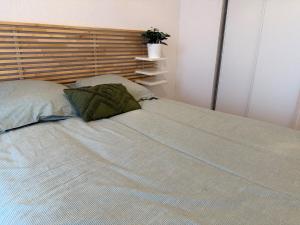 Appartements Ideal en famille ou entre amis - Grand T4, vue degagee, parking prive, proche centre-ville, metro Borderouge a 5min : photos des chambres