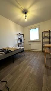 13 Apartments 3BR R&P Living