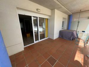 Bonito apartamento vista piscina AV-73