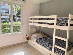 Appartements Disneyland 10 minutes Paris 35 minutes : photos des chambres