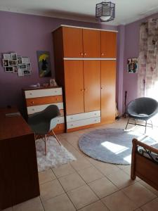Dima house