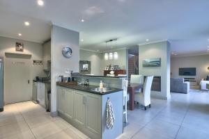 Luxury Mini Villa Sunset Beach Cape Town