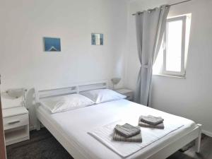 Apartment Mimice 1