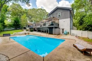 Mableton Home with Private Pool about 15 Mi to ATL! - 马布勒顿