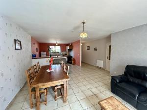 Appartements Charmante villa 4 pers avec jardin, garage, TV et cuisine equipee - Argeles Village - FR-1-388-174 : photos des chambres