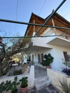 Sea View House A - Sampatiki