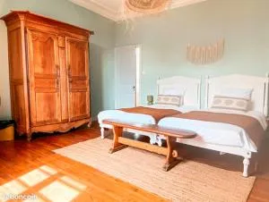 Jolly Château - private room "Gregory" - La Jonchère