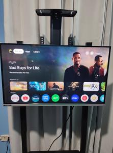 Eddies Value Room for Practical Group Stay in downtown San Fernando