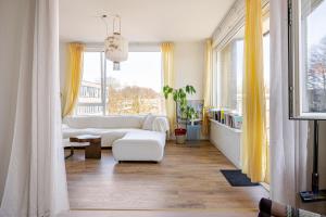 Stunning artist zen guest suite at heart of Amsterdam
