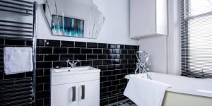 Super Chic 1-Bedroom Urban Hideaway