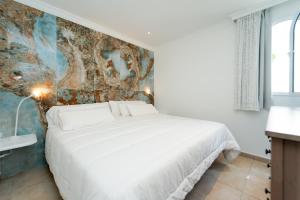 AquaMarina Luxury House by Canarias Prime Homes