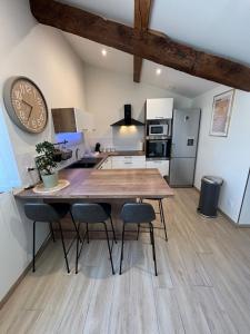 Appartements Le ST PIERRE, joli T2 entierement renove en plein coeur du centre ville : photos des chambres