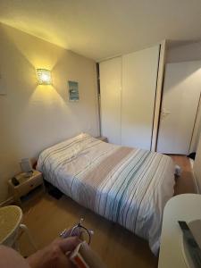 Charmant duplex en plein centre de Cauterets de 4 à 6 couchages et 2 chambres dont une sous-toit