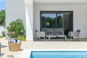 Villa Luz by Istrialux