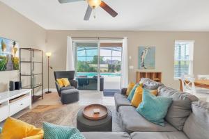 Ultimate Luxury Pool Getaway