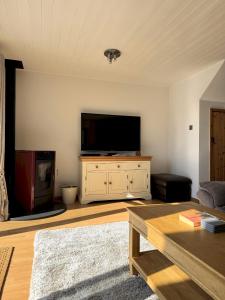 Hot Tub Medway Lodge Cotswold Water Park